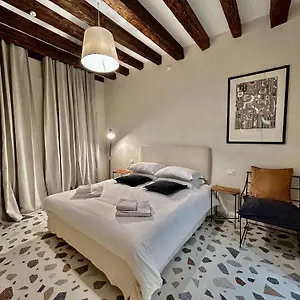 farini-suites-wi-fi.hotelslidodijesolo.com/